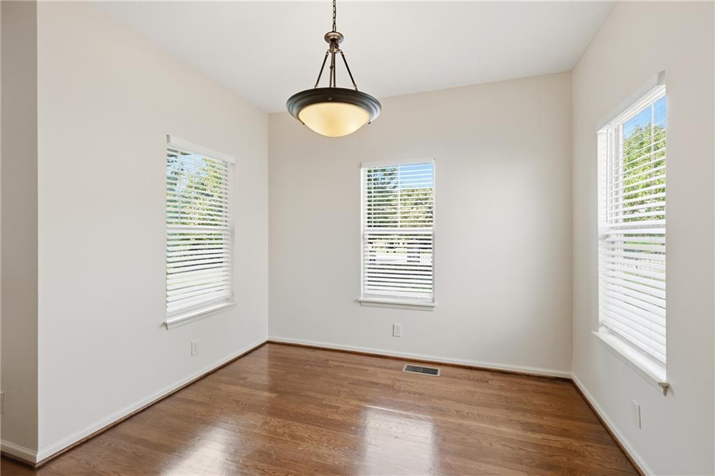 16872 W 164th Place