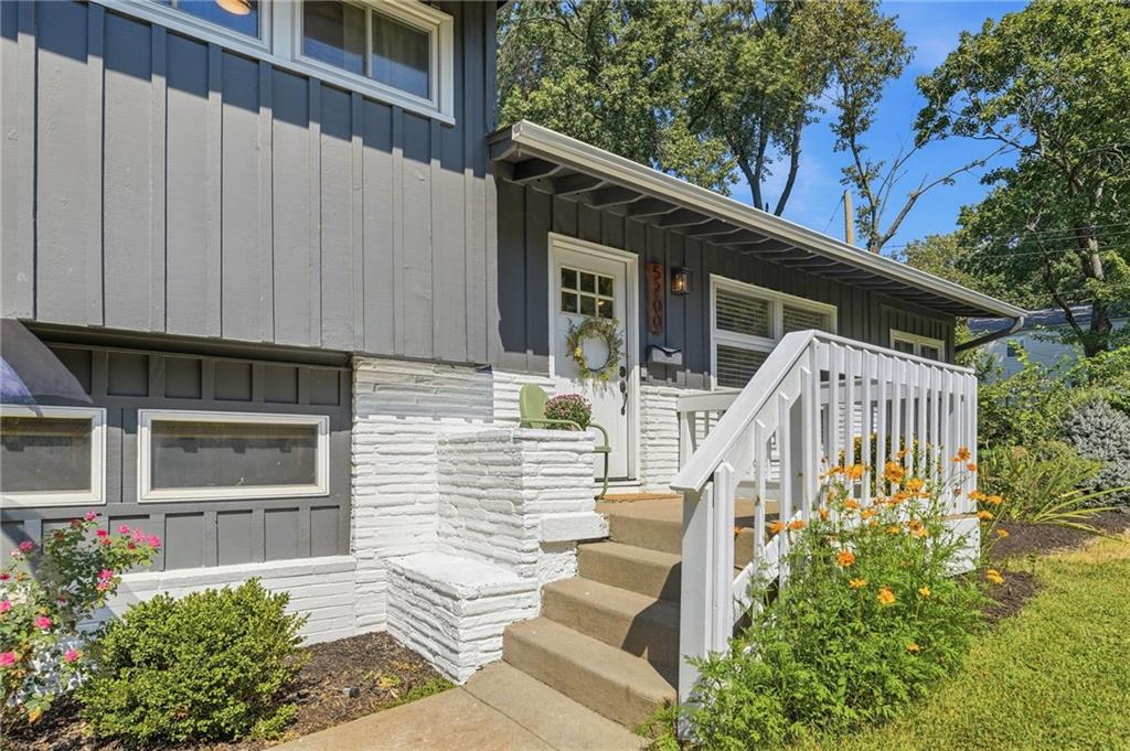 5200 W 57th Street