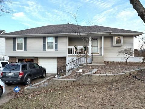 3016 SE 7th Street Blue Springs MO 64014