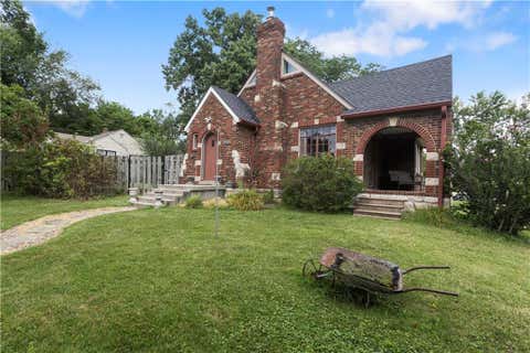 Photo of 3200 EVERETT Avenue, Kansas City, KS 66102 (MLS # 2634800)