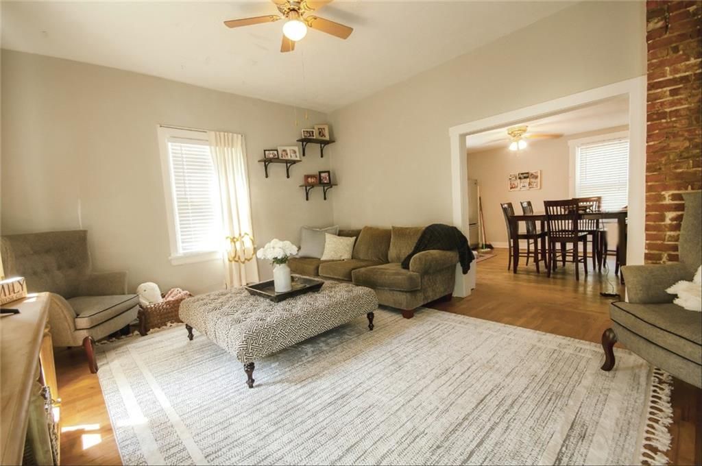 Photo of 606 N Morse Avenue, Liberty, MO 64068 (MLS # 2568319)