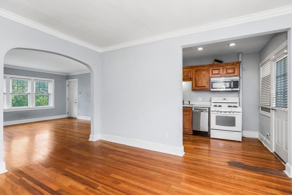 210 E Emanuel Cleaver #4E Boulevard