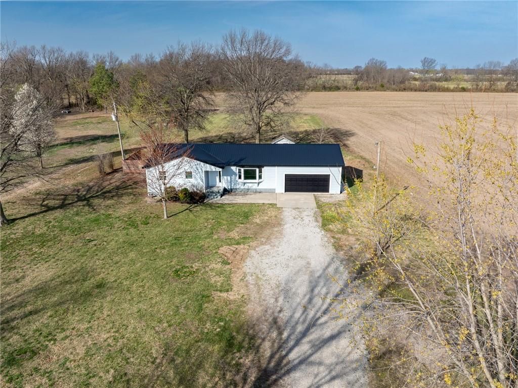 Photo of 1601 N Dreher Street, Weir, KS 66781 (MLS # 2607507)
