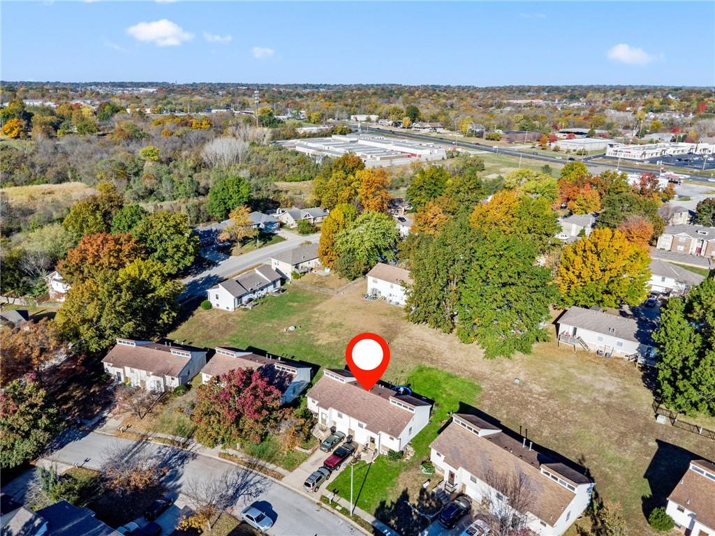 17208/17210 E 48th Terrace Court