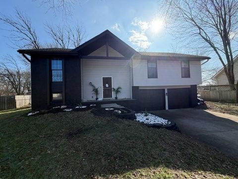 12318 S Locust Circle Olathe KS 66062