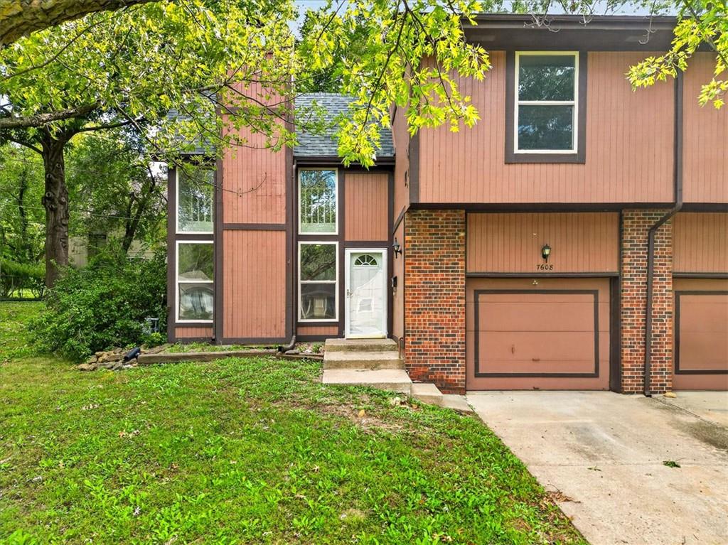 7606 W 86th Street