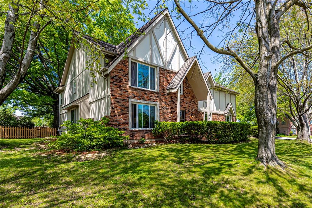 4616 NW Bramble Trail
