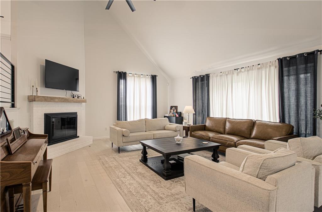 5916 Albervan Street