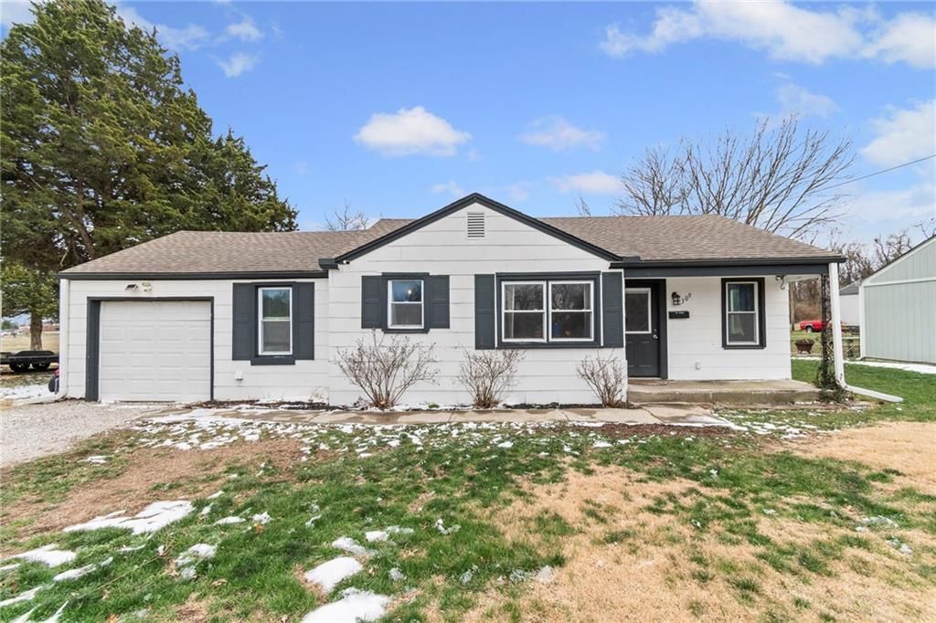 Photo of 309 Joseph Street, Richmond, MO 64085 (MLS # 2607835)