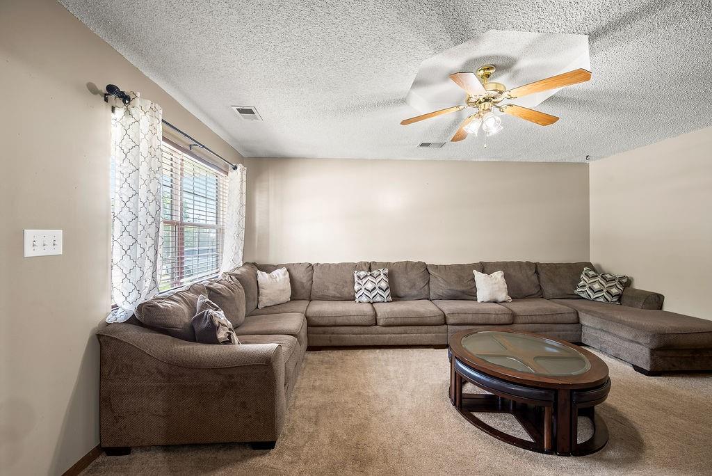 1044 Arrowhead Ridge