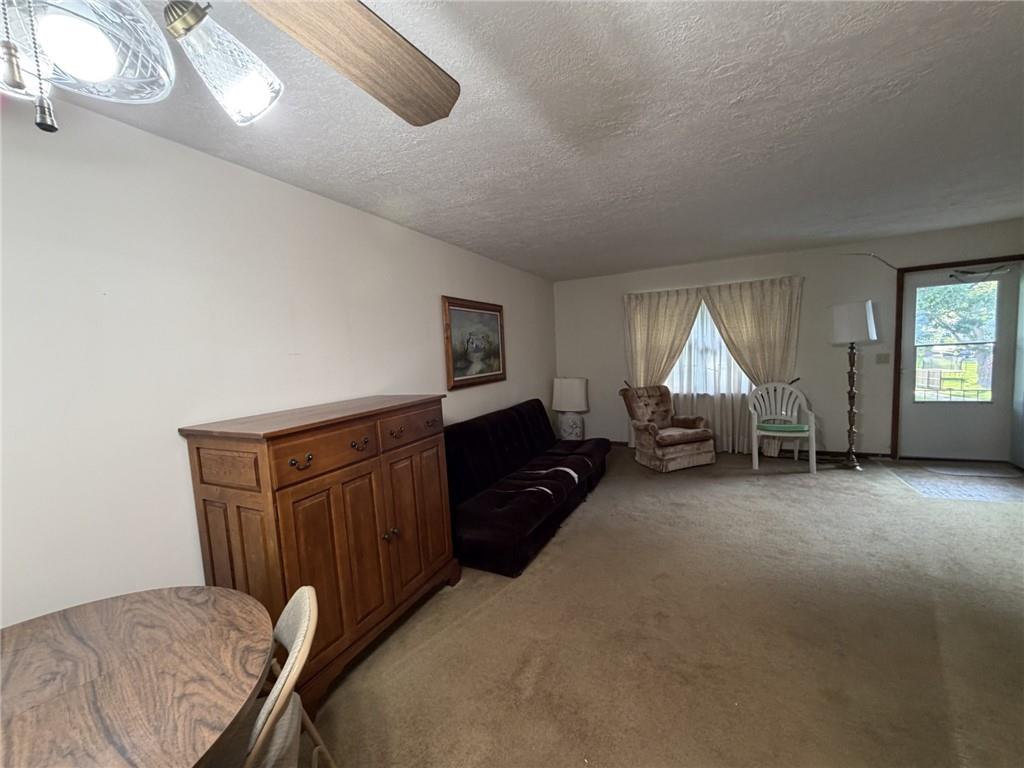 Photo of 10719 N McGee Street, Kansas City, MO 64155 (MLS # 2627283)