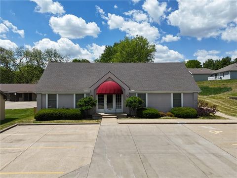 502 S Woodbine Road St Joseph MO 64506