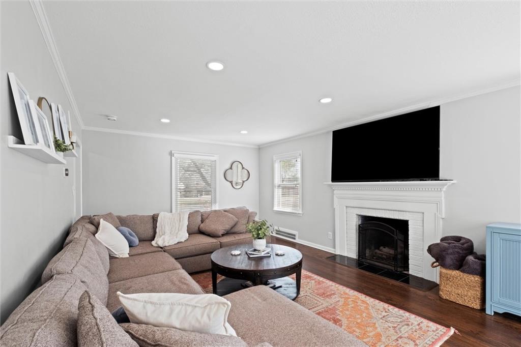 7906 Cambridge Drive
