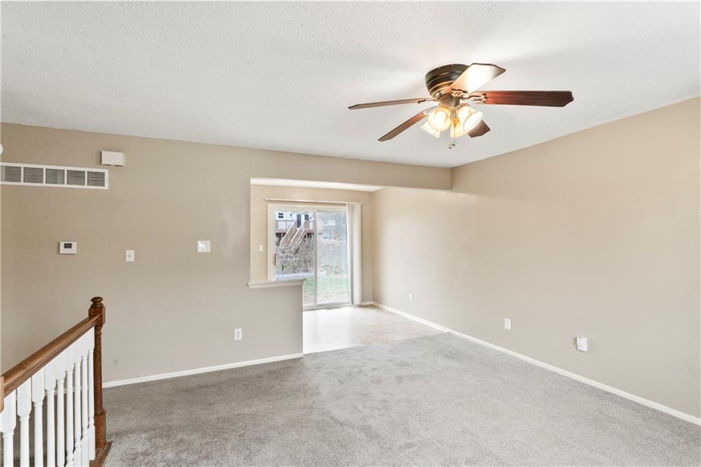 409 NE Westwind Drive