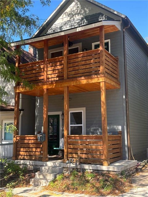 Photo of 808 W 29th Street, Kansas City, MO 64108 (MLS # 2647682)
