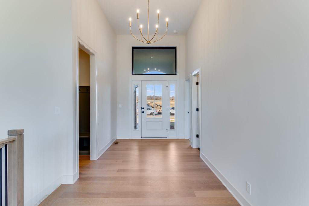 1839 Woodward Circle