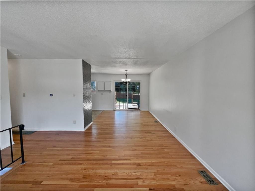 Photo of 1209 Liberty Drive Terrace, Liberty, MO 64068 (MLS # 2578204)
