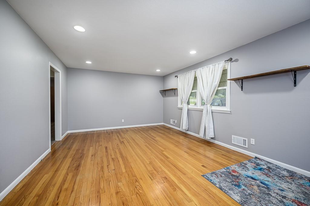 3453 N 115th Street