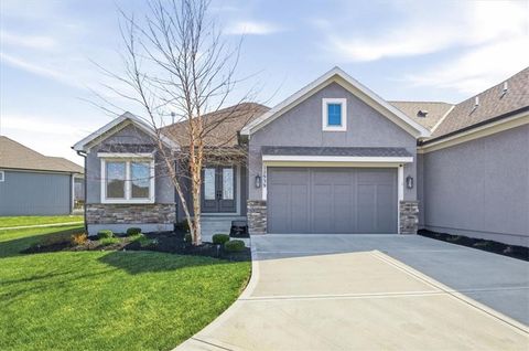 Photo of 12939 S Constance Street, Olathe, KS 66062 (MLS # 2604237)