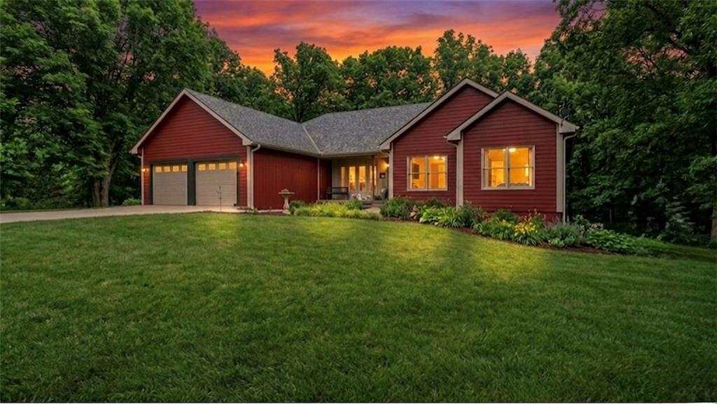 26550 & 26552 Waverly Road