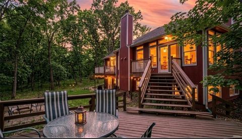 26550 & 26552 Waverly Road Paola KS 66071