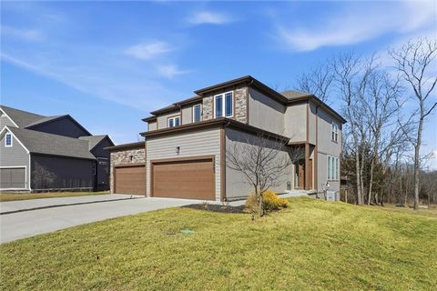 22402 W 76th Street Shawnee KS 66227