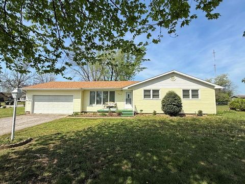 902 S First Street El Dorado Springs MO 64744