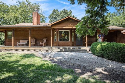Photo of 20 Timber Lake Road, Lane, KS 66042 (MLS # 2616250)