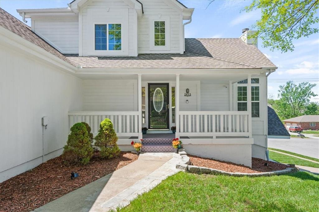 2615 NE SPRINGBROOK Street