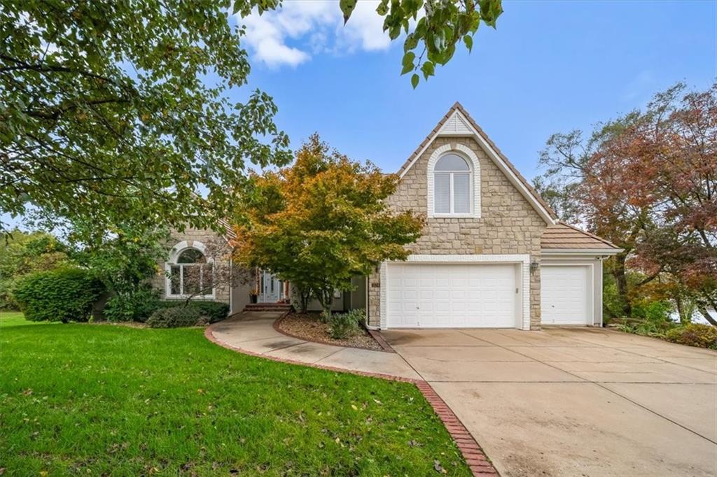 3124 SW Pergola View