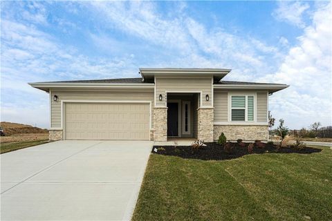 1445 N 163rd Street Basehor KS 66007