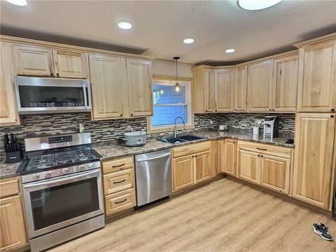 506 W South Street, Nevada, MO 64772 - #: 2579754