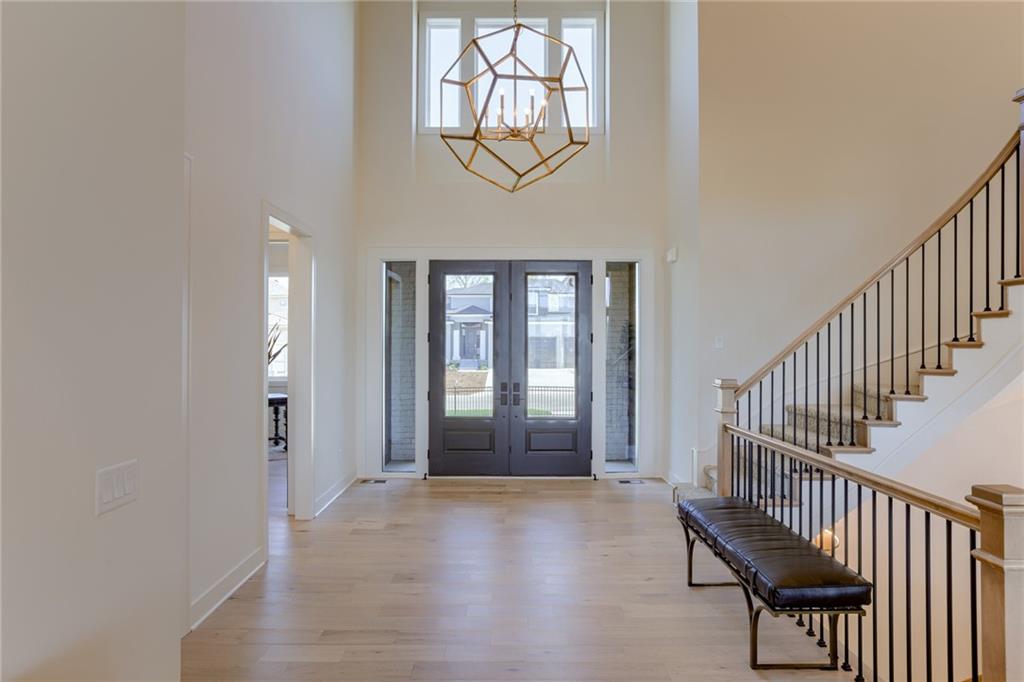 2424 W 177th Street
