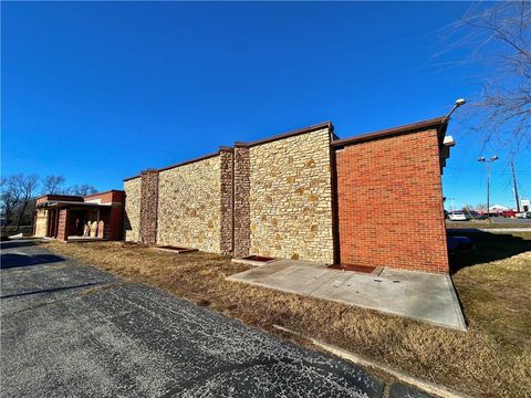 3516 Blue Ridge Cut Off N/A Kansas City MO 64133