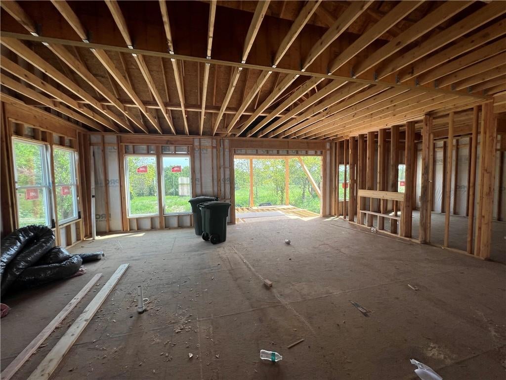 21401 Twin Oaks Parkway