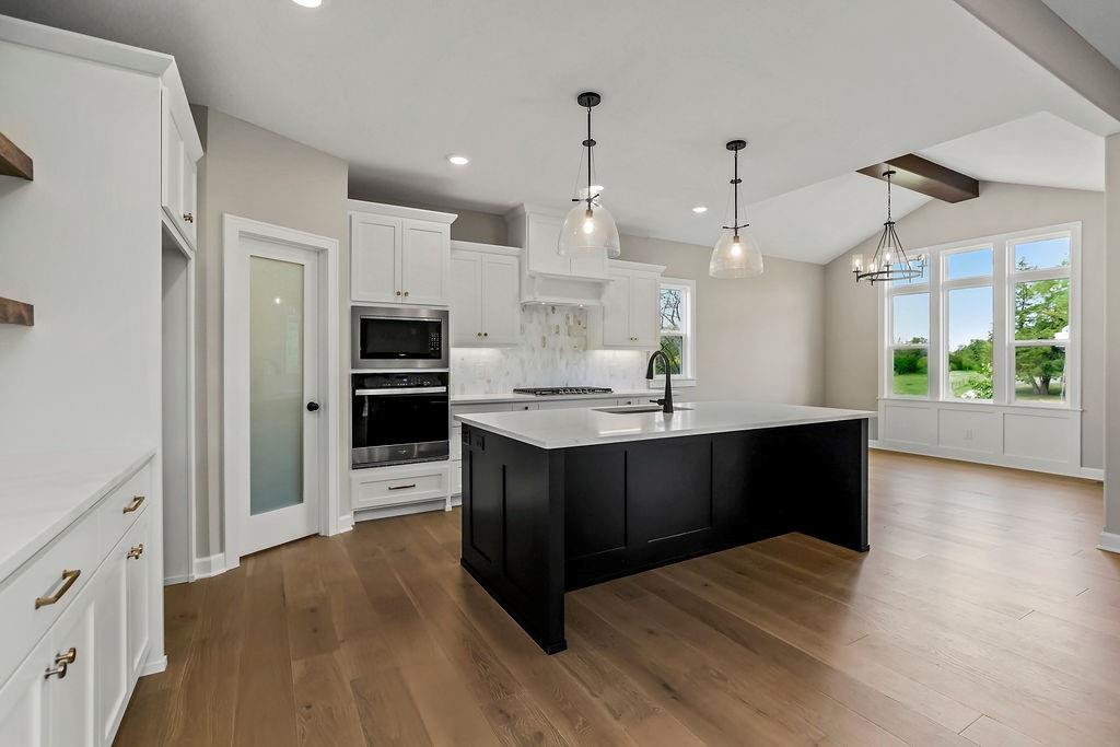 25446 W 91st Terrace