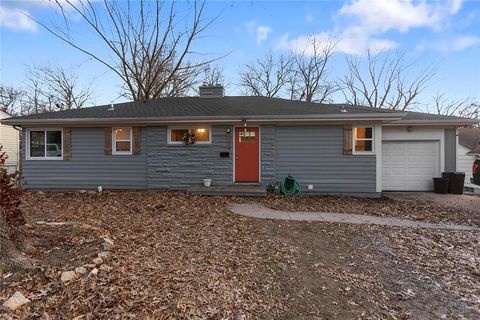 4715 Cleveland Avenue, Kansas City, KS 66104 - MLS#: 2595745
