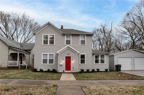 1427 6th Avenue Leavenworth KS 66048