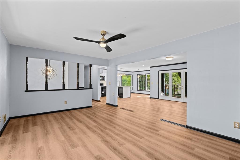 6809 Lakeshore Drive