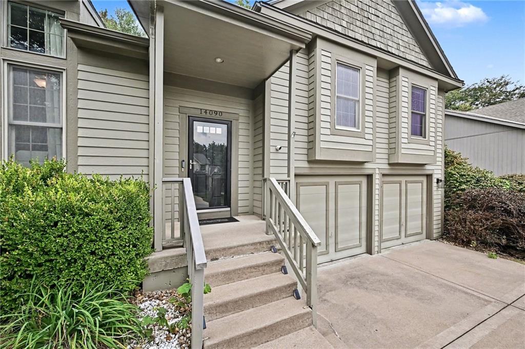 14090 NW 64th Terrace