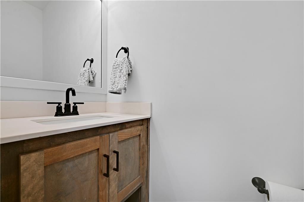 Photo of 3336 Tracy Avenue, Kansas City, MO 64109 (MLS # 2607319)