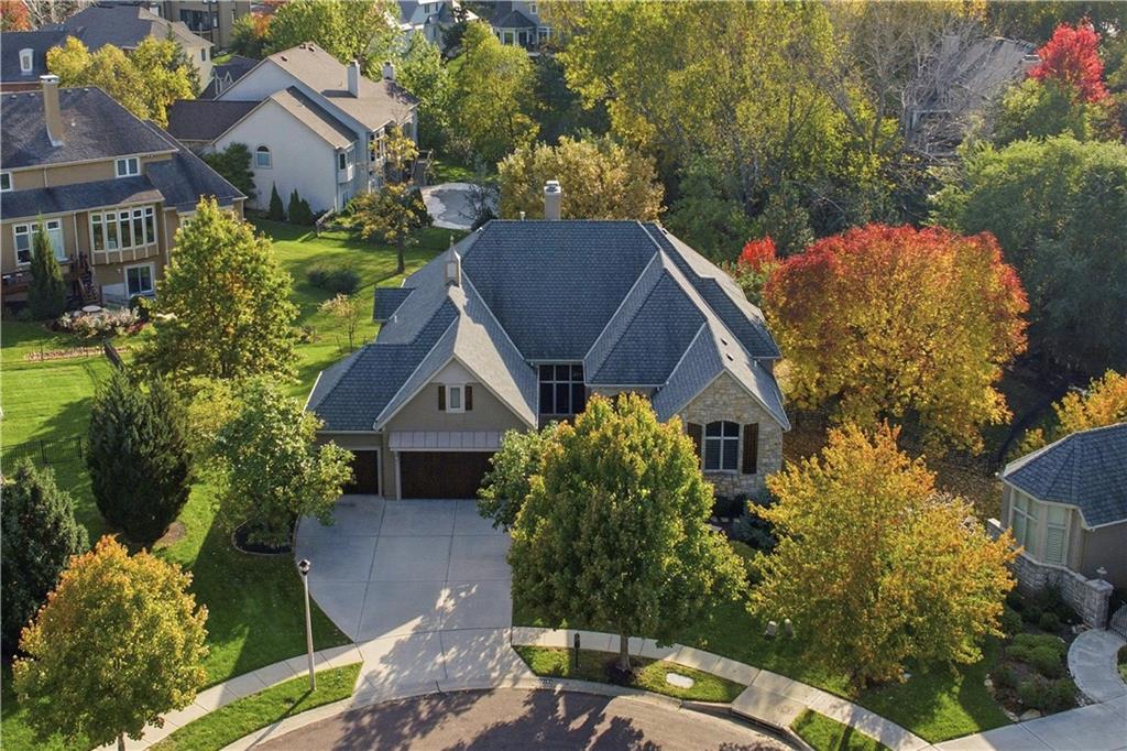 13141 OUTLOOK Street