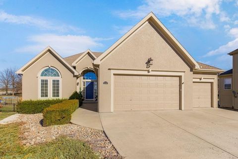 1904 NE 104th Terrace, Kansas City, MO 64155 - MLS#: 2596574