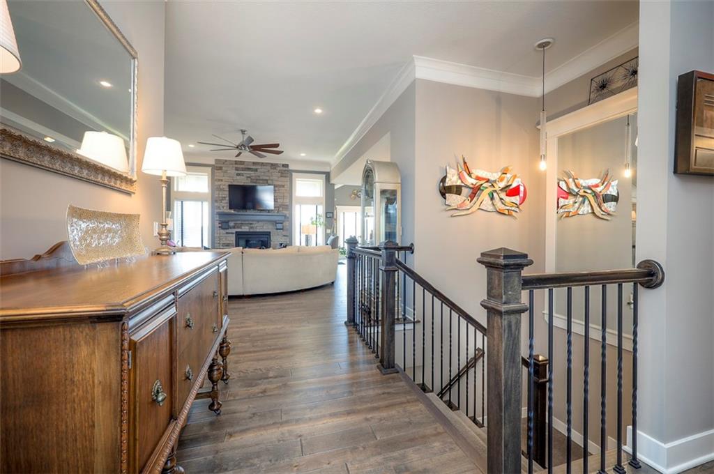 2713 W Concord Drive