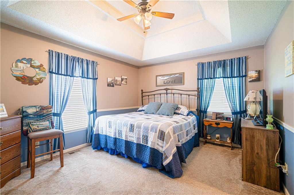 Camden Point, Missouri 64018, United States, 3 Bedrooms Bedrooms, ,2 BathroomsBathrooms,Residential,Active,164757