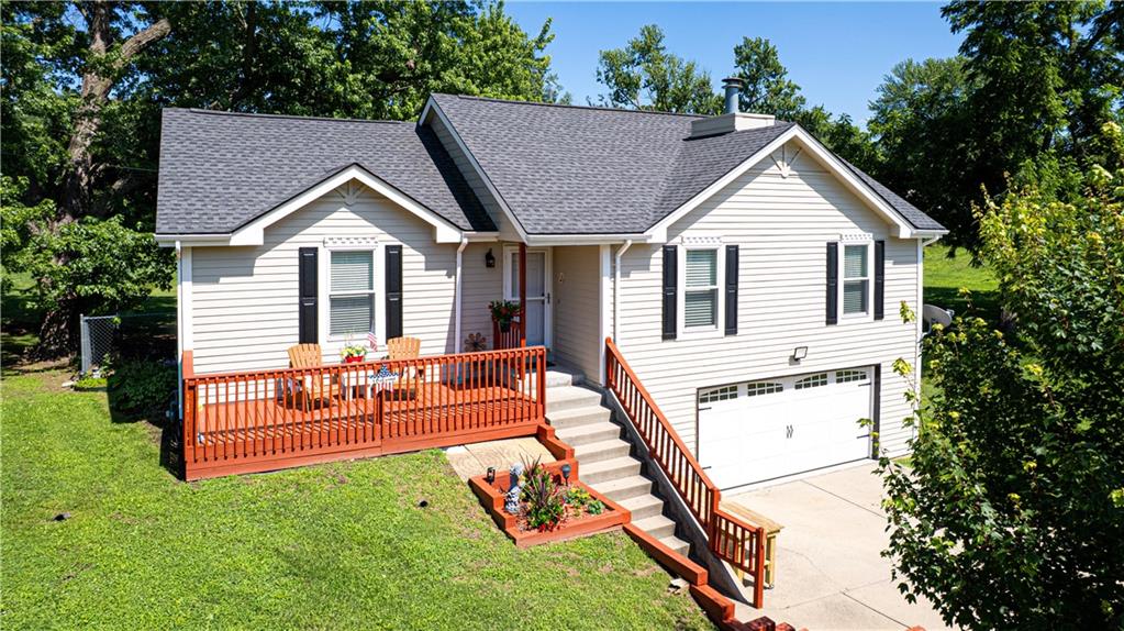 Camden Point, Missouri 64018, United States, 3 Bedrooms Bedrooms, ,2 BathroomsBathrooms,Residential,Active,164757