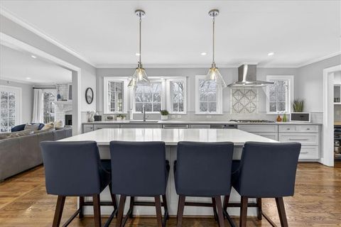 9815 Belinder Road Leawood KS 66206