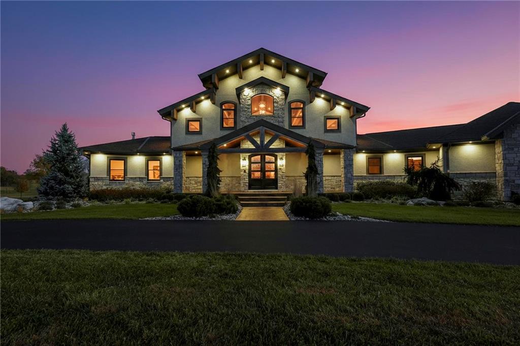 10807 NW Tiffany Springs Road