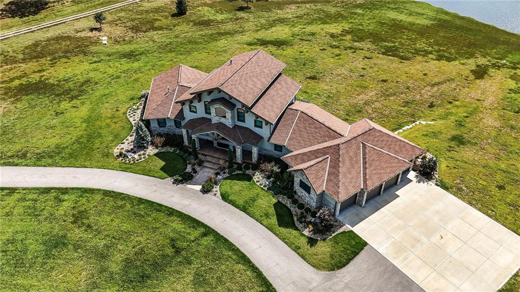 10807 NW Tiffany Springs Road