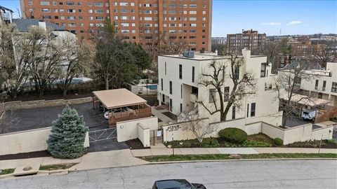 4549 Walnut Street 1 Kansas City MO 64111